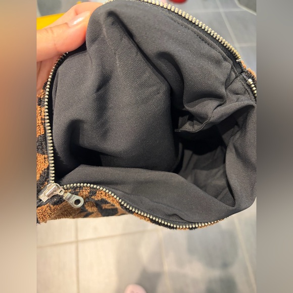 YSL towel pouch / makeup pouch - Picture 4 of 4